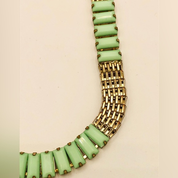 Vintage Mint Green and Gold Necklace - Picture 6 of 9
